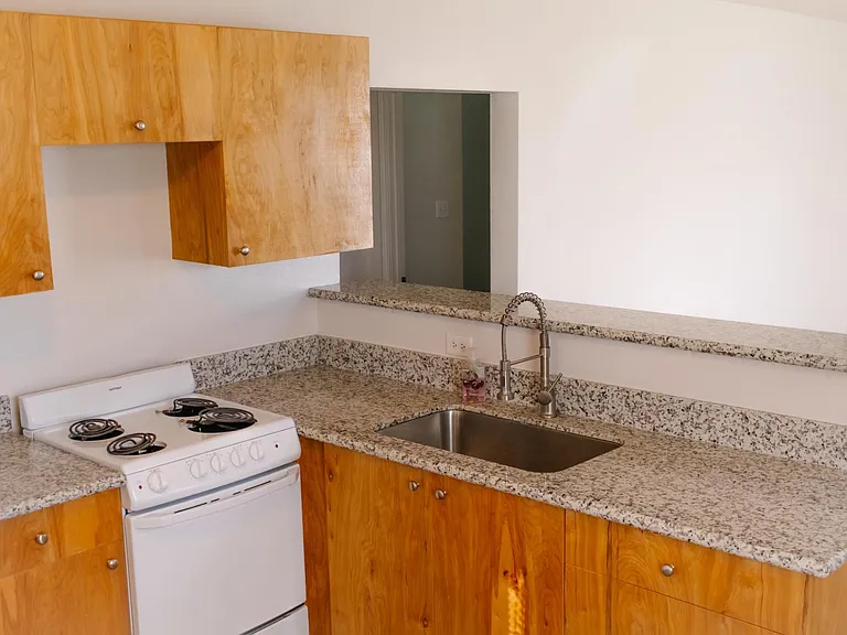 512 Humble Dr — Photo 8