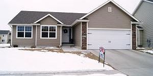 1st image of 3021 Cottontail Ln