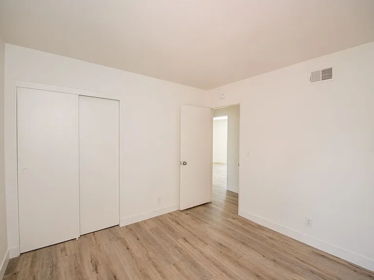 3069 Hayes Ave — Photo 20