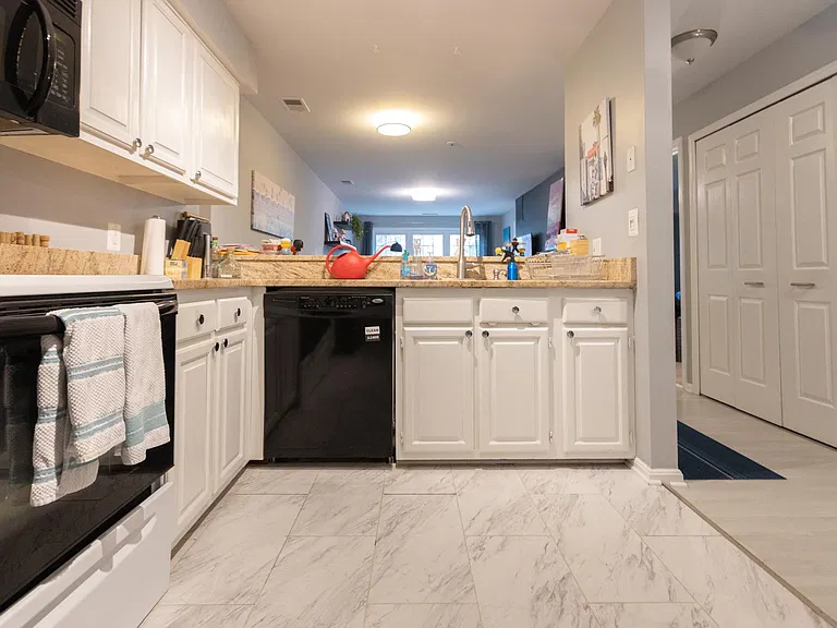 240 S Reynolds St #309 — Photo 9