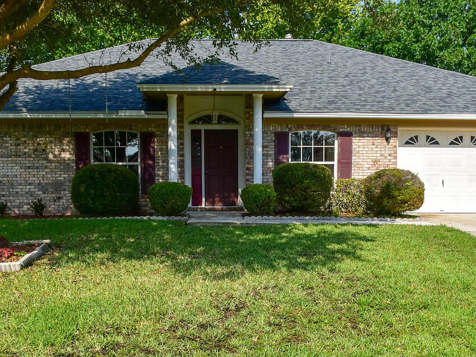 1st image of 3351 Deerfield Pointe Dr