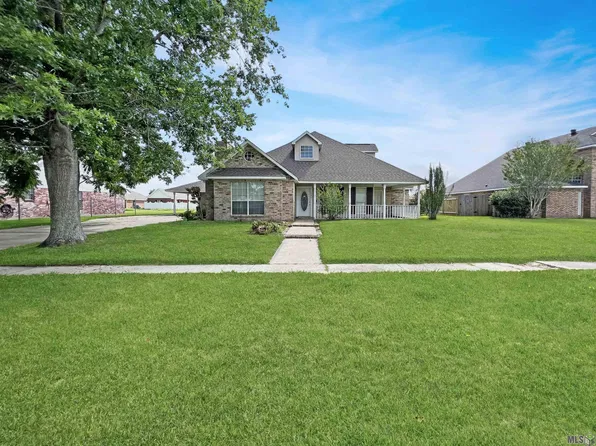 1780 Bon Sejour St, Lutcher, LA 70071