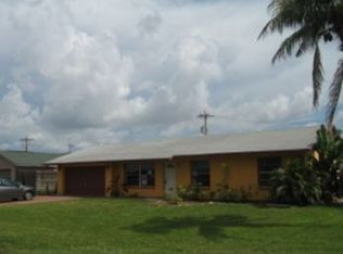 902 SE 31st St, Cape Coral, FL 33904