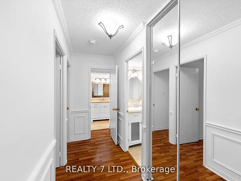 1270 Maple Crossing Blvd #412 — Photo 3