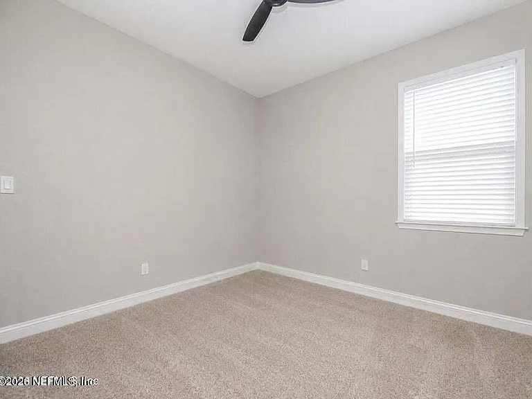65 Creekmore Dr — Photo 17