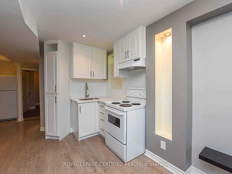 3498 Bala Dr #BASEMENT — Photo 7