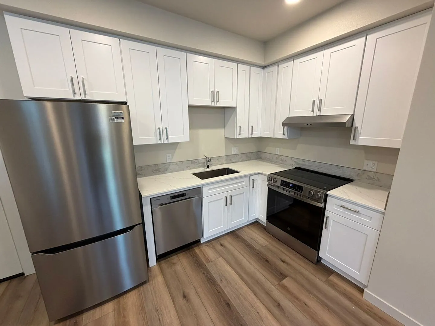 Lincoln Street Apartments — Photo 3