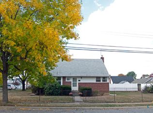 81 S Herman Ave, Bethpage, NY 11714
