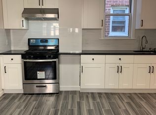 21-26 33rd Ave #C, Astoria, NY 11106