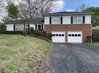 33 Steam Mill Ferry Rd, Jackson, TN 38301