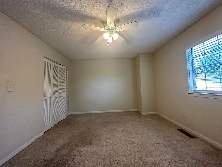 25 Pointer Ln — Photo 6