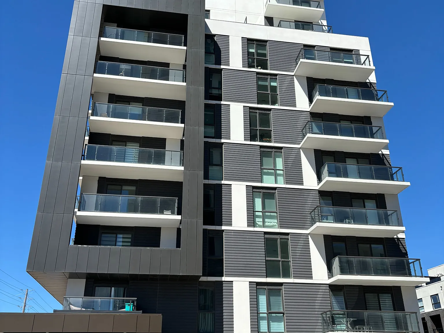 1 bed, $2,150 — Photo 2