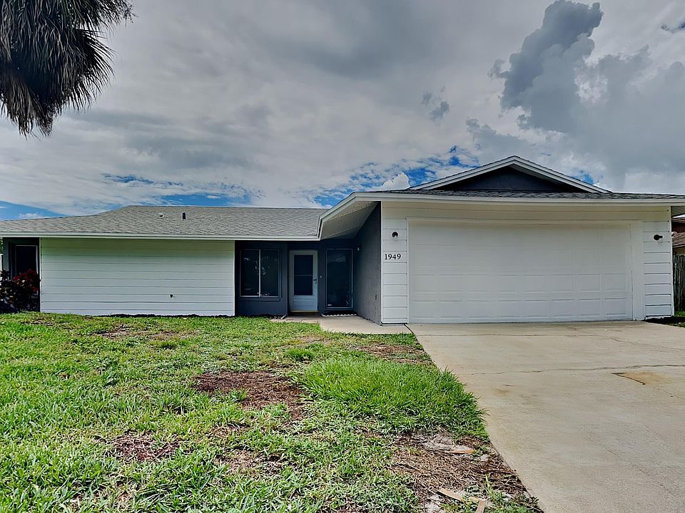 1st image of 1949 Ontario Cir S