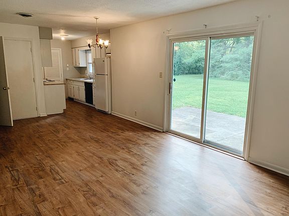 5th image of 305 S Gary Ct; 305 & 307