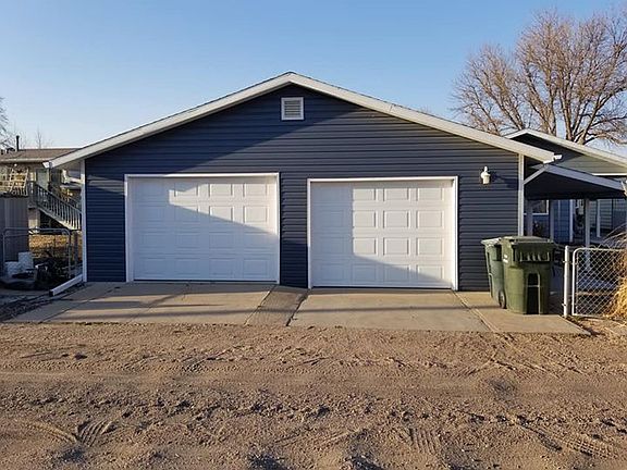 3rd image of 2810 Anna Ave
