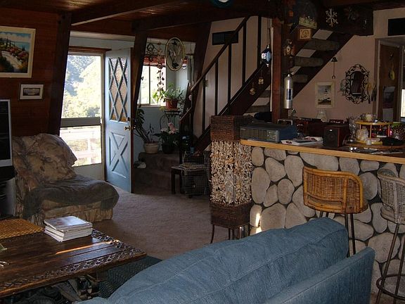 3rd image of 15050 Calle Escondido