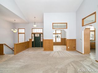1935 Amanda Dr, Jenison, MI 49428