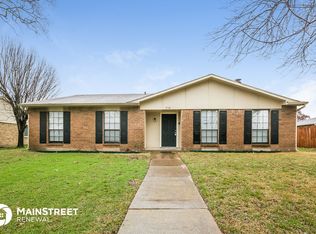 716 Nora Ln, Desoto, TX 75115