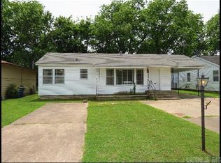 5212 Lynch Dr, N Little Rock, AR 72117