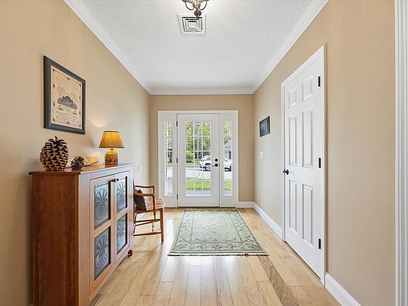 3rd image of 85 Kavanaugh Road #85
