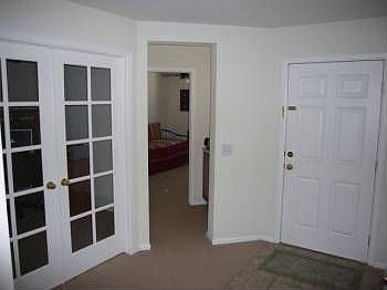 2nd image of 1813 Meadowbrook Pkwy