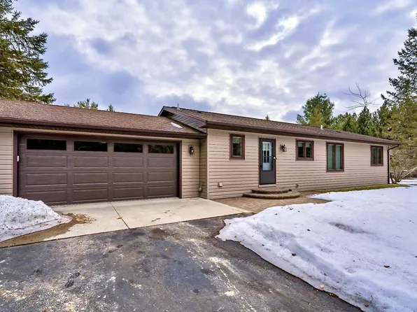 17096 Skyview Dr NW, Bemidji, MN 56601