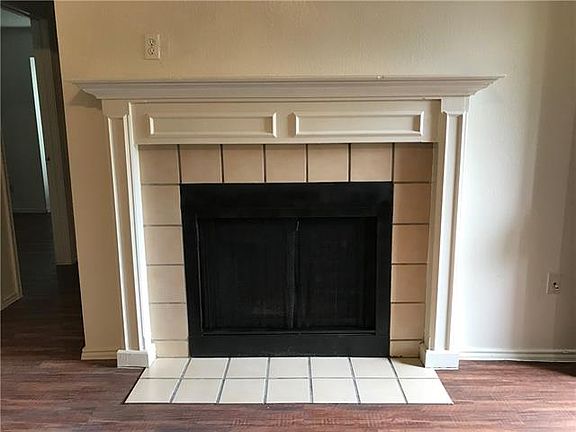 5th image of 1234 Orchard Park Cir