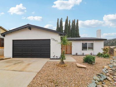 13541 Avenida Del Charro, El Cajon, CA, 92021