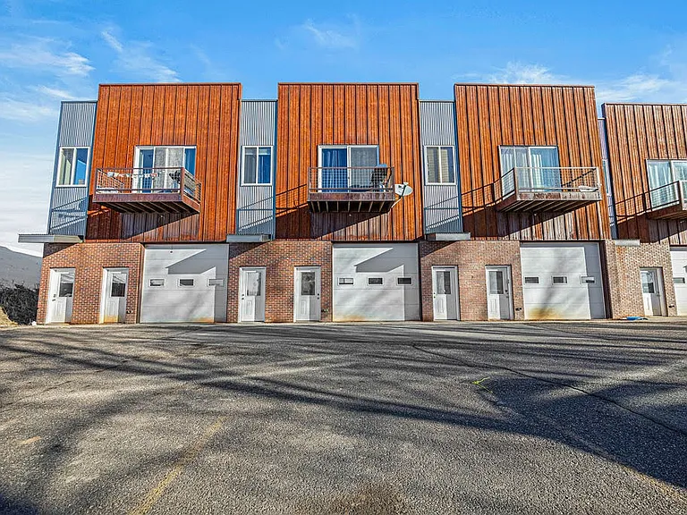 461 Enterprise St #E — Photo 2