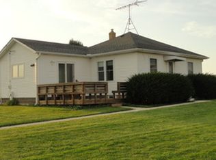 21137 Fenstermaker Rd, Sycamore, IL 60178