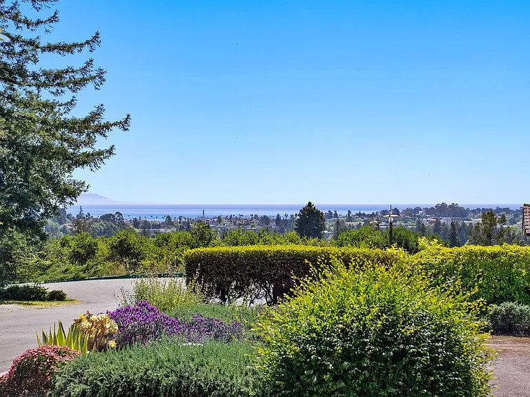 41 S Circle Dr — Photo 4