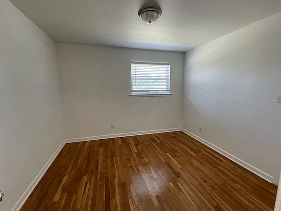 3rd image of 1914 Jersey Ave APT 4