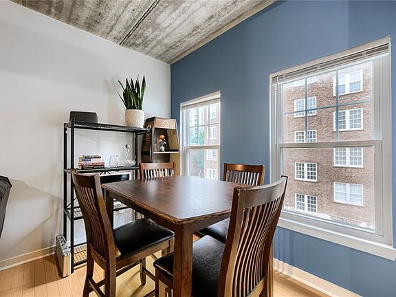 4th image of 800 Peachtree St NE APT 1419