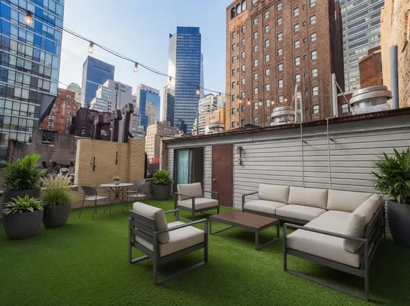 146 East 39th Street image 1 of 7