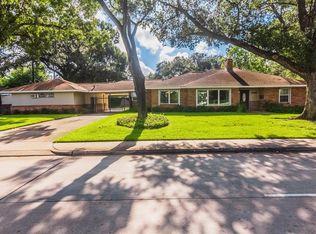 3343 S Braeswood Blvd, Houston, TX 77025
