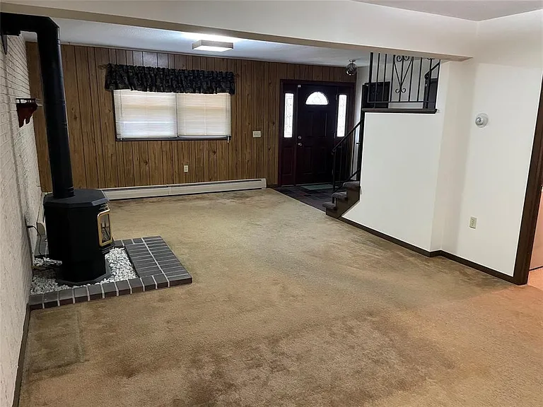 113 Sandy Dr — Photo 14