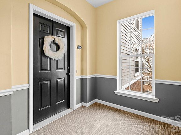 3rd image of 3244 Margellina Dr