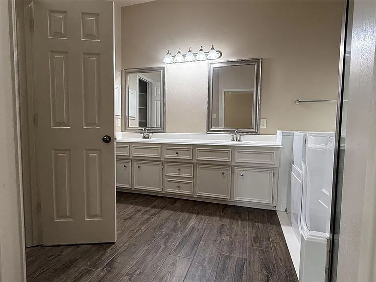 13615 Evening Wind Dr — Photo 12