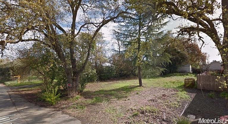 2nd image of 4820 Kentucky Ln