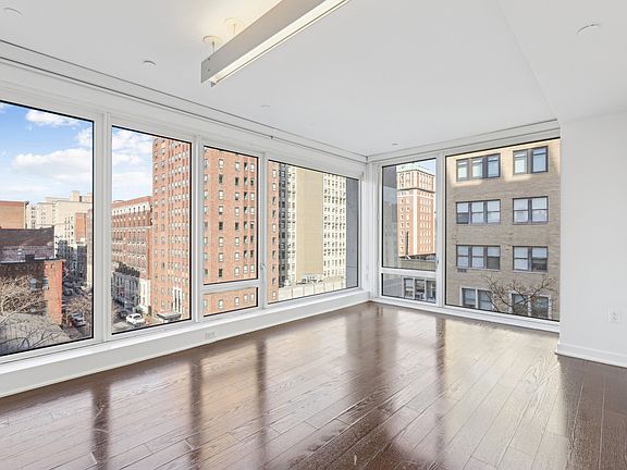 3rd image of 400 W 113th St APT 701