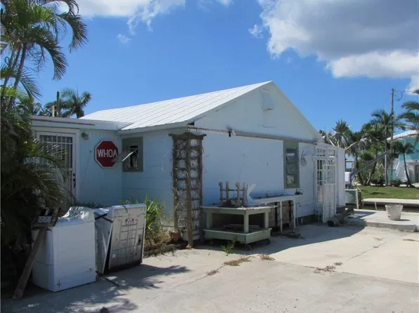 (undisclosed Address), Matlacha, FL 33993