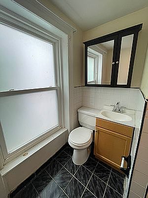 3rd image of 177 Gates Ave #2AA