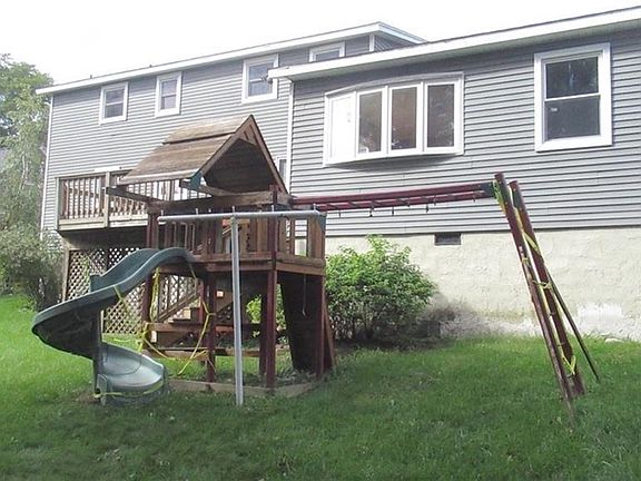 2nd image of 408 Vanida Dr