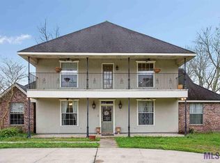 2455 Suggs Rd, Port Allen, LA 70767