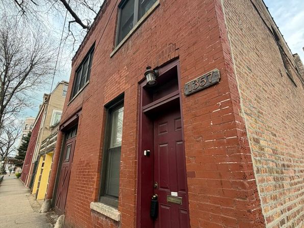 1357 N Wolcott Ave #1