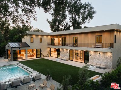 23346 Collins St, Woodland Hills, CA, 91367