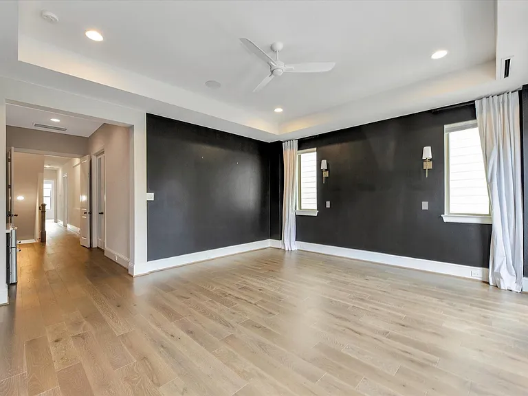 540 W 26th St #A — Photo 24
