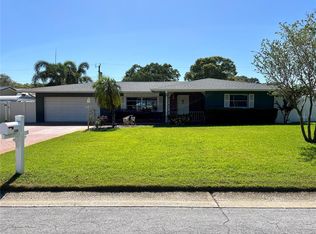 1368 Woodcrest Ave, Clearwater, FL 33756