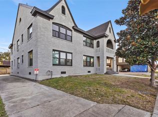 2824 Blodgett St, Houston, TX 77004