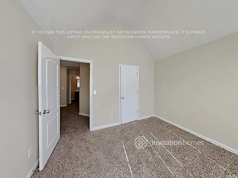 3985 Melanie Woods Dr — Photo 10